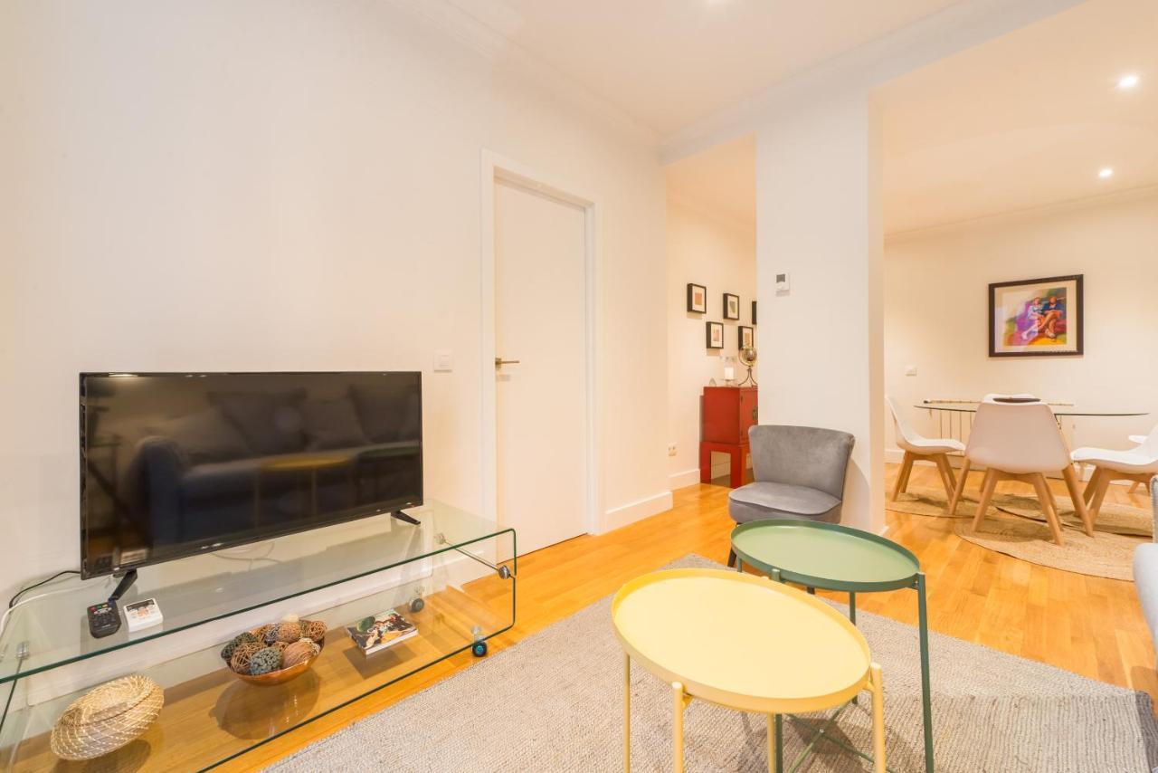For You Rentals Free Wifi Apartment Temporal Malasana Madrid Center Mal27 Buitenkant foto